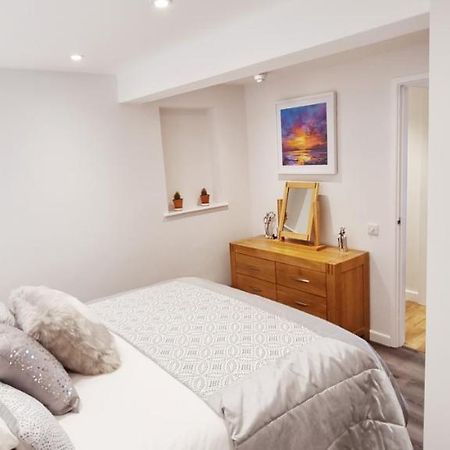 Marthys House With Hot Tub Looe Villa ภายนอก รูปภาพ