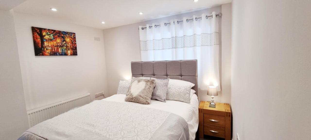 Marthys House With Hot Tub Looe Villa ภายนอก รูปภาพ